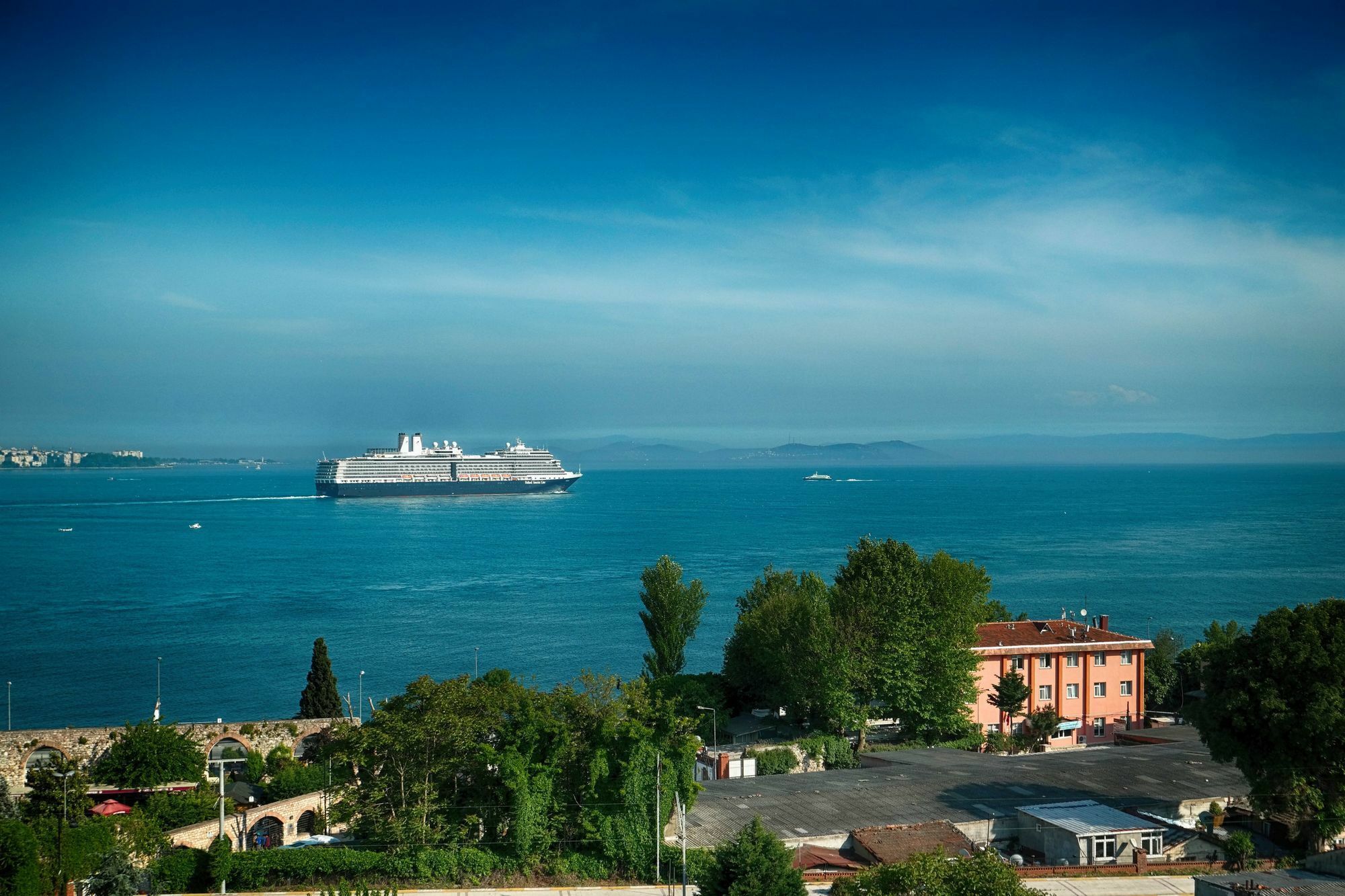 Metropolis Hostel & Guest House Istanbul Exterior photo